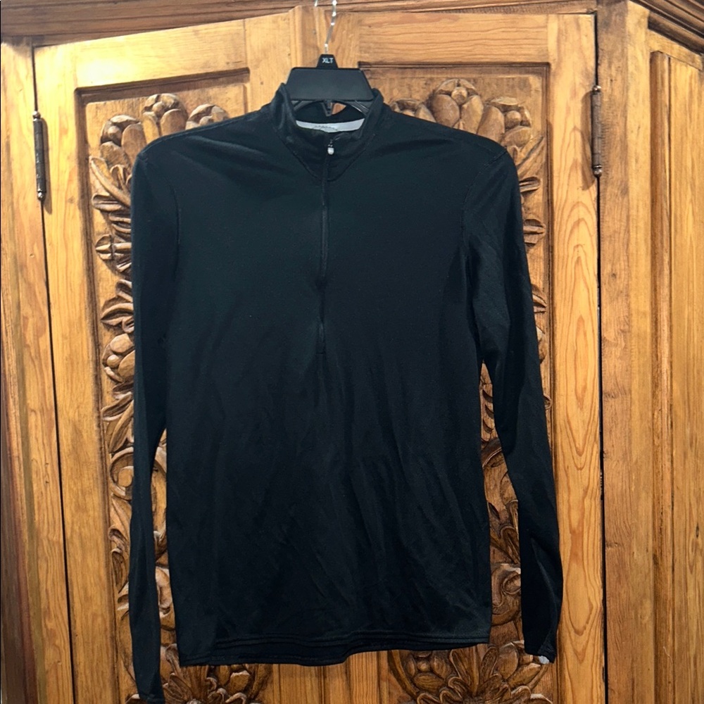 Patagonia women's XL black quarter zip